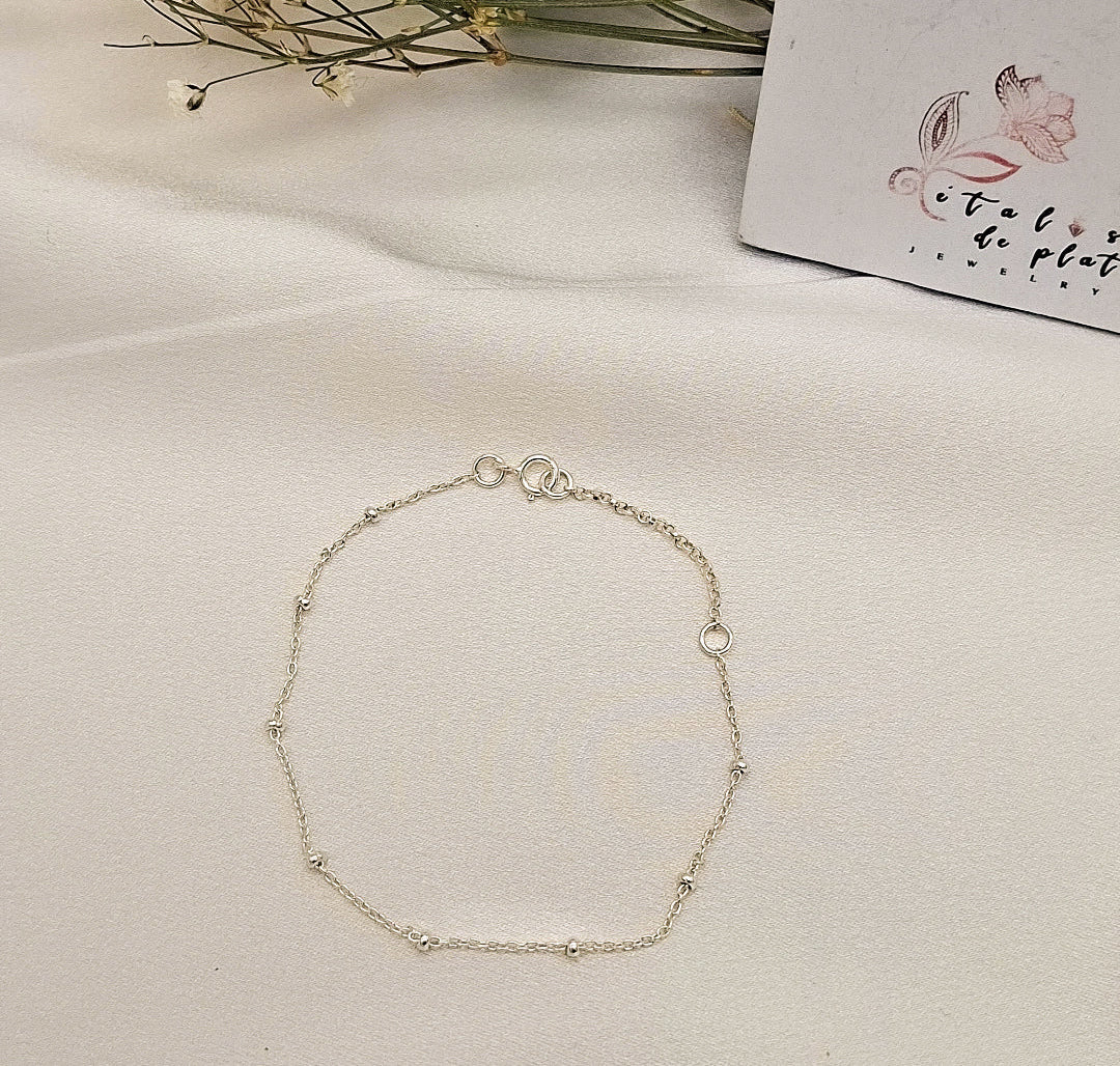 Pulsera de plata de ley. De bolitas